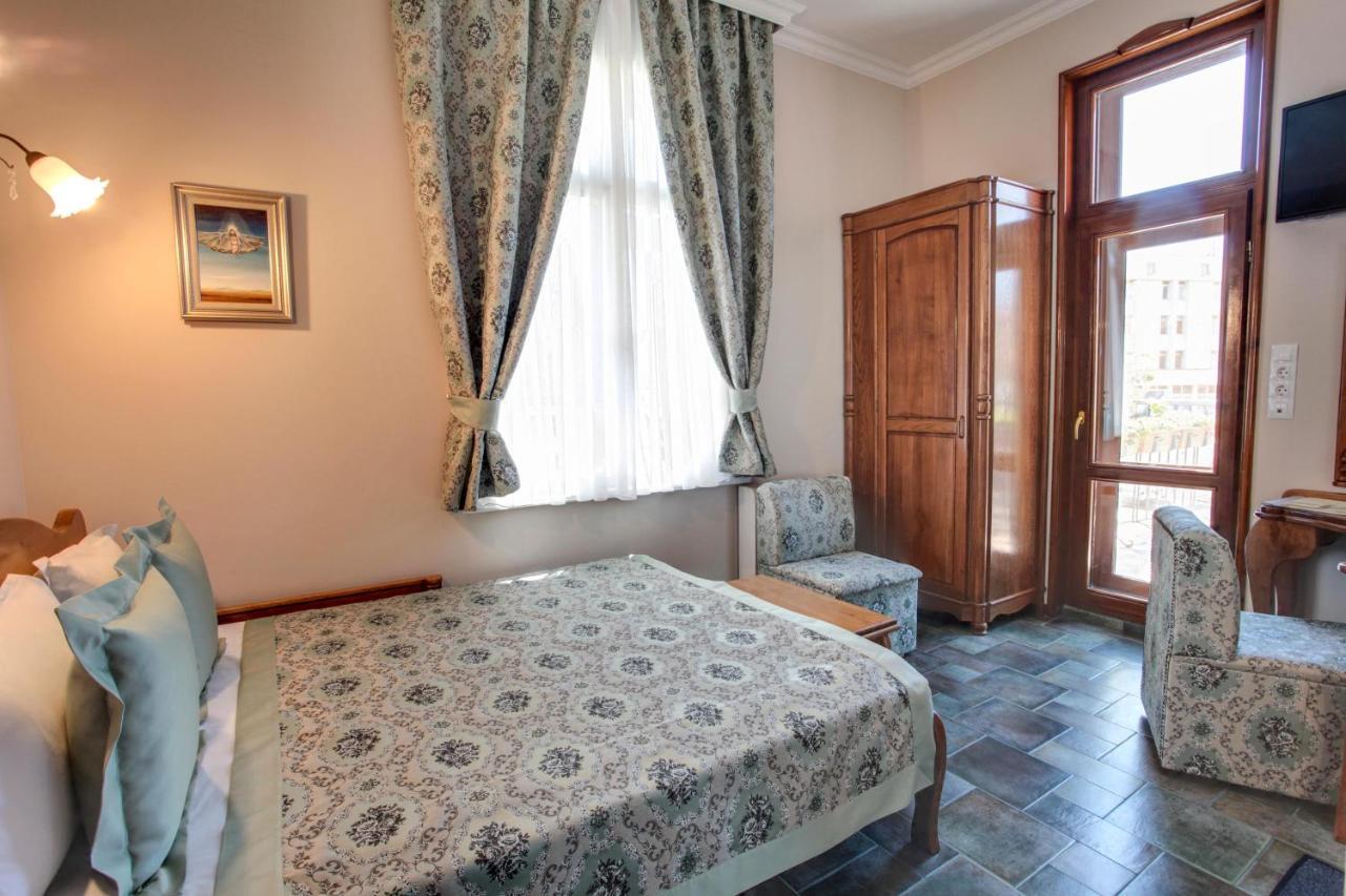 Hotel Restaurant Odeon 3*