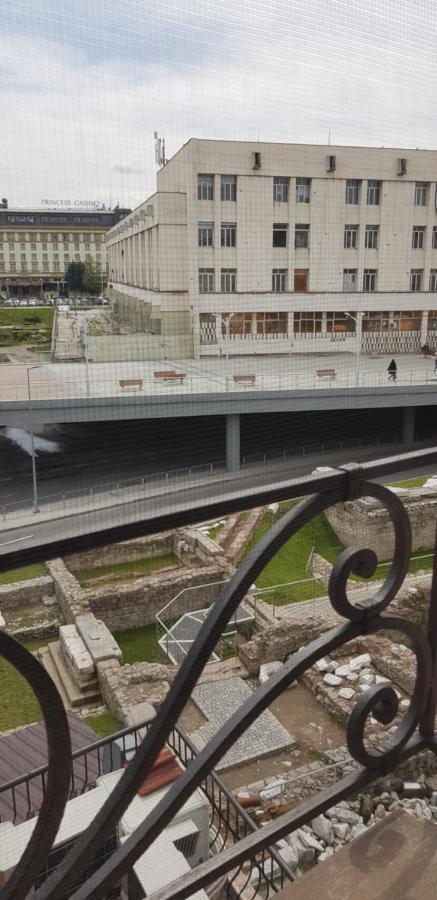 Odeon Готель 3*