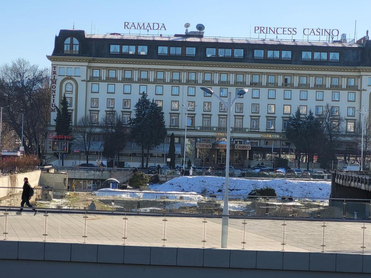 Odeon 3* Пловдив